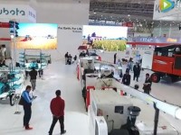 久保田华丽亮相中国国际农机展 